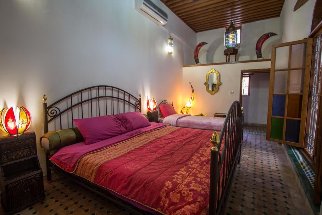 Riad Sunrise Fès Rom bilde