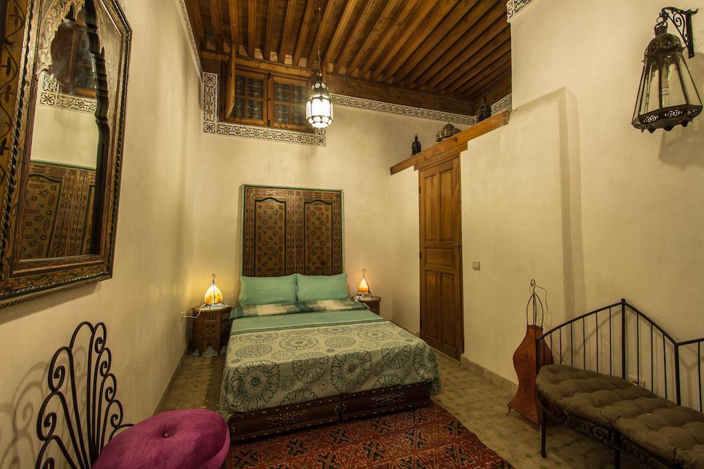Riad Sunrise Fès Rom bilde