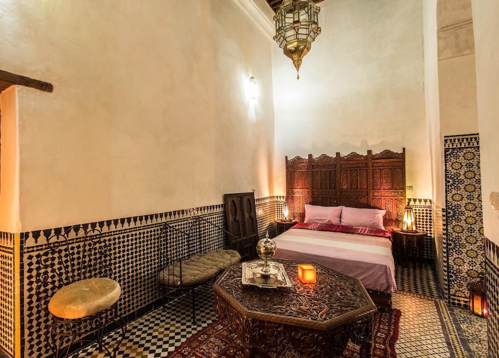 Riad Sunrise Fès Rom bilde